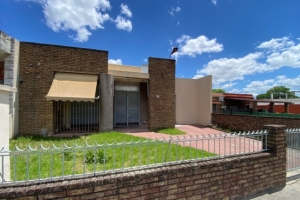 ALQUILER LOCAL COMERCIAL 100 M PROX HOSPITAL POLICIAL