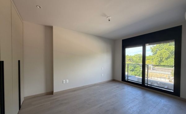 d1795b65-13df-4fb3-ab9b-b504477671ba