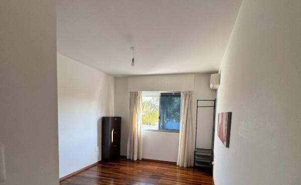 8b61896e-100a-463c-80b9-cd0c74714edc