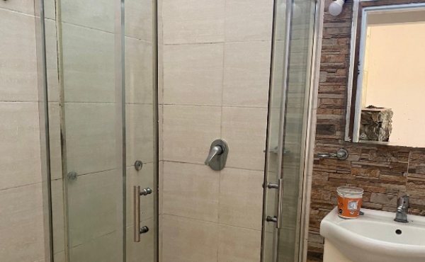 5ba06ba8-602b-404d-871f-13282660ab08