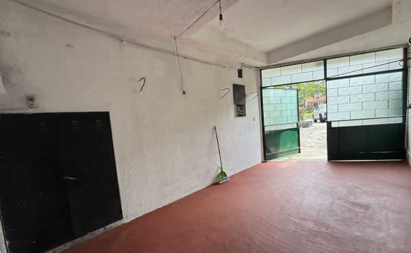 b600a2c8-49cf-4953-8115-b20c8f914ff3