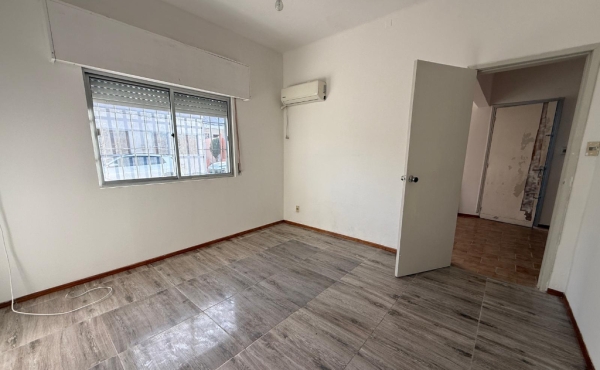 5b1d5c51-8aa7-4071-99c1-f629b791e8b3