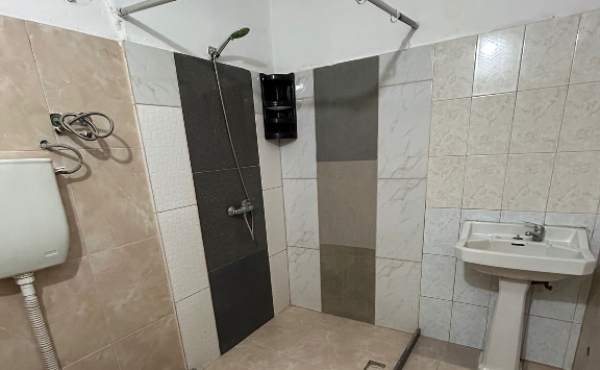 a6b3b2bf-d3d5-437a-9e2c-102381ba6b1f